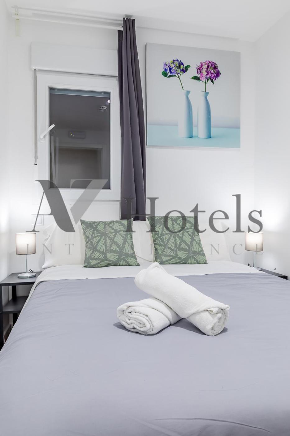 Ayz Luis Cabrera-Auto Check-In Property Madrid Ngoại thất bức ảnh