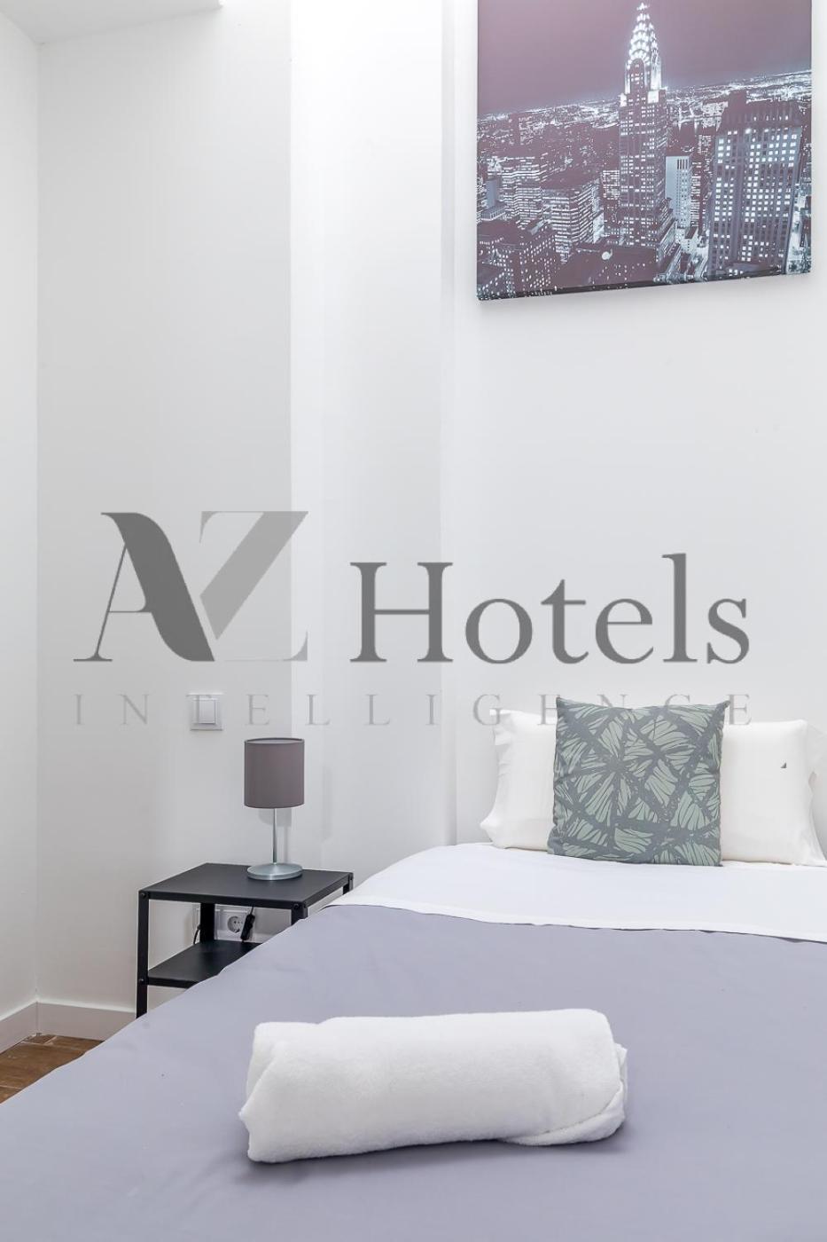 Ayz Luis Cabrera-Auto Check-In Property Madrid Ngoại thất bức ảnh